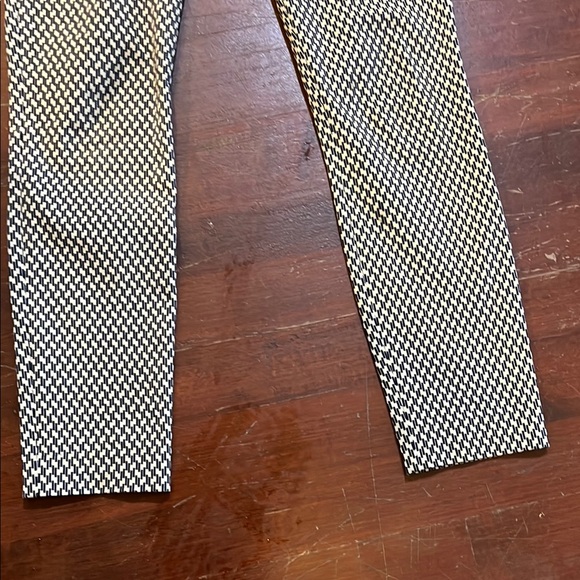 🌻3/$15🌻 GAP pants - Picture 4 of 8